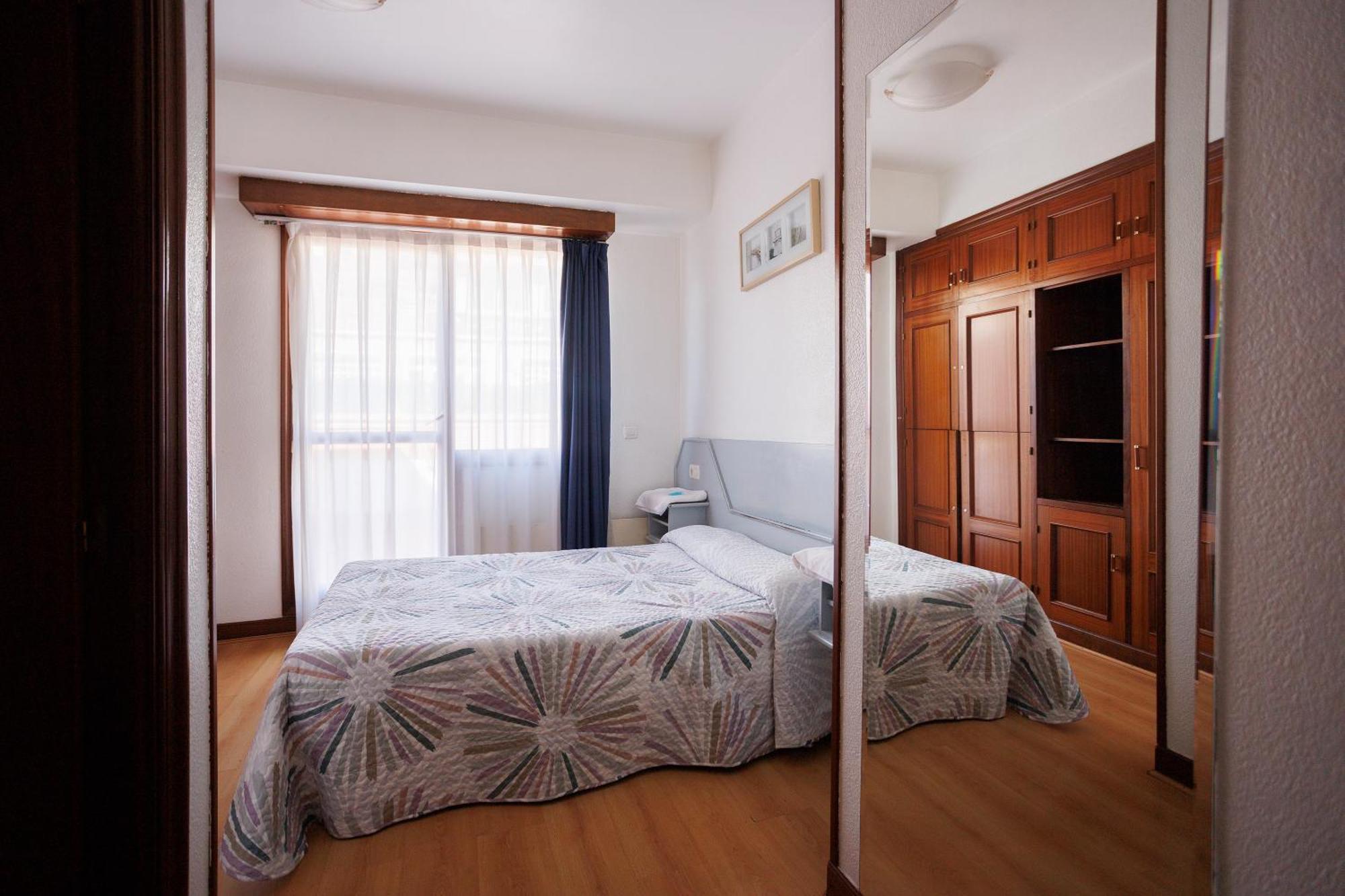 Moon Hostel Bio Bilbao Exterior photo